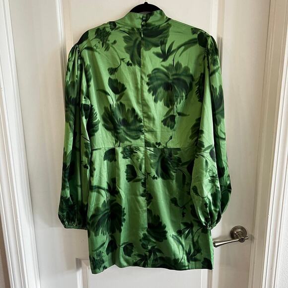 111 NWT C/Meo Collective Renew Dress in Green Size 10/XL - Picture 8 of 8